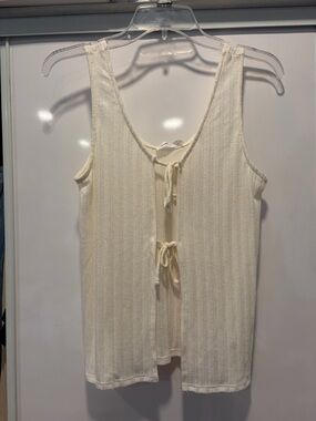 Sleeveless Cream Tie-Front Knit Top - Women
